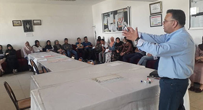 خبير دولي يزور ثانوية الناظور الجديدة دعما للتلاميذ المجتازين لإمتحانات البكالوريا