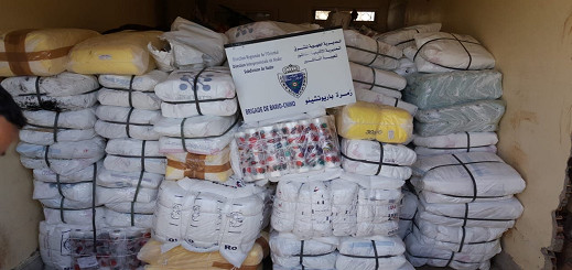 الجمارك تحجز 7 أطنان من الأكياس البلاستيكية بمعبر باريو تشينو
