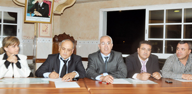 عبد السلام بوطيب يؤكد أن المعركة ستكون حاسمة ضد الأحزاب التي تريد مغرب يسير على ساق واحدة عبد السلام بوطيب يؤكد أن المعركة ستكون حاسمة ضد الأحزاب التي تريد مغرب يسير على ساق واحدة