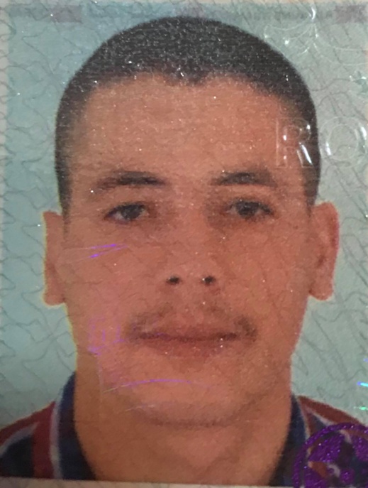 عائلة من "دار الكبداني" تبحث عن إبنها "إبراهيم قلعي" الذي اختفى عن الأنظار 11 يوما عائلة من "دار الكبداني" تبحث عن إبنها "إبراهيم قلعي" الذي اختفى عن الأنظار 11 يوما