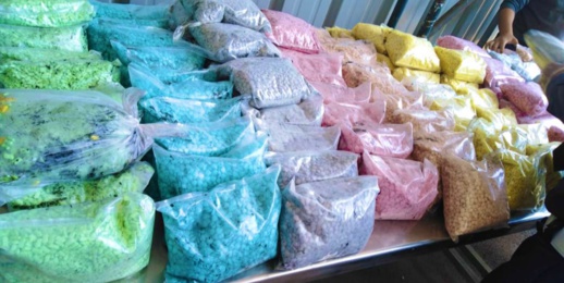 كلاب الشرطة المدربة تحبط عملية إجرامية كانت ستغرق مدن الشمال بالاكستازي كلاب الشرطة المدربة تحبط عملية إجرامية كانت ستغرق مدن الشمال بالاكستازي