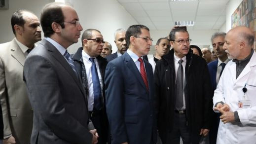 النقابة الوطينة لأطباء العيون تطالب رئيس الحكومة ووزير الصحة بالتدخل لحماية صحة المواطنين النقابة الوطينة لأطباء العيون تطالب رئيس الحكومة ووزير الصحة بالتدخل لحماية صحة المواطنين
