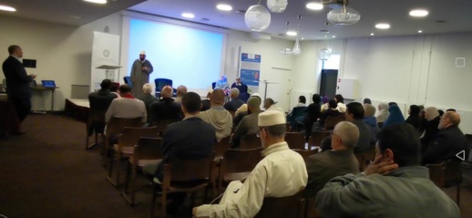 مفكرون مغاربة يأطرون ندوة علمية بكوبنهاجن حول واجبات الشباب المسلم في ديار الغرب مفكرون مغاربة يأطرون ندوة علمية بكوبنهاجن حول واجبات الشباب المسلم في ديار الغرب