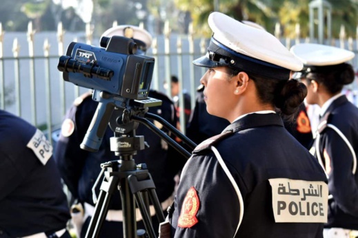 بالصور.. مديرية الامن الوطني توفر 140 رادارا عالي الدقة لمراقبة مخالفات السائقين 