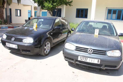 أمن الناظور يعرض محجوزات عصابة إجرامية تنشط في ترويج المخدرات والمؤثرات العقلية أمن الناظور يعرض محجوزات عصابة إجرامية تنشط في ترويج المخدرات والمؤثرات العقلية