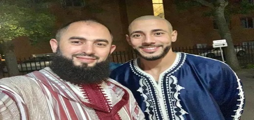 هذا ما قاله الشيخ المغربي المعروف رضوان عن الدولي الريفي أمرابط بعد لقائه بمسجد بهولندا هذا ما قاله الشيخ المغربي المعروف رضوان عن الدولي الريفي أمرابط بعد لقائه بمسجد بهولندا