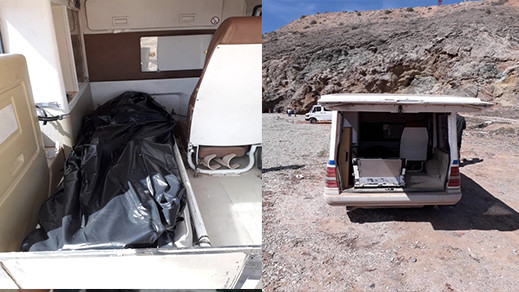 بالصور.. شاطئ "غانسو" بضواحي الدريوش يلفظ جثة شاب ناظوري بعد اختفائه في عرض البحر بالصور.. شاطئ "غانسو" بضواحي الدريوش يلفظ جثة شاب ناظوري بعد اختفائه في عرض البحر