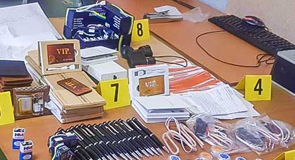 بالصور.. توقيف 43 مرشحا ضبطوا متلبسين بالغش في امتحانات الباكالوريا بالصور.. توقيف 43 مرشحا ضبطوا متلبسين بالغش في امتحانات الباكالوريا