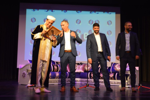 تخصيص ريع حفل خيري بألمانيا لفائدة الناظوري "وليد أمعنكاف" لإجراء عملية جراحية معقدة وخطيرة تخصيص ريع حفل خيري بألمانيا لفائدة الناظوري "وليد أمعنكاف" لإجراء عملية جراحية معقدة وخطيرة