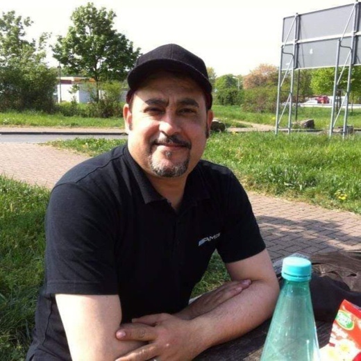 الفنان الريفي "علي أجواو" في حوار شيّق مع ناظورسيتي: هكذا بكى معلمي وأنا أُجوِّد القرآن في المسيد الفنان الريفي "علي أجواو" في حوار شيّق مع ناظورسيتي: هكذا بكى معلمي وأنا أُجوِّد القرآن في المسيد