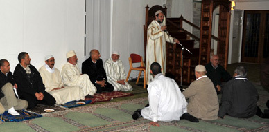 مؤسسة الإمام مالك بالدنمارك تنظم أمسية دينية بمناسبة عودة حجاج بيت الله الحرام مؤسسة الإمام مالك بالدنمارك تنظم أمسية دينية بمناسبة عودة حجاج بيت الله الحرام