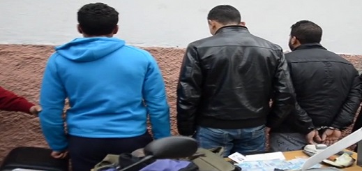 زايو: توقيف أفراد عصابة بعد محاصرتهم حافلة قادمة البيضاء ومحاولتهم سرقة أمتعة المسافرين