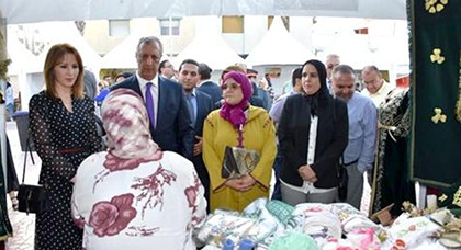 عامل الحسيمة يفتتح فعاليات معرض الأسواق المتنقلة للاقتصاد الاجتماعي والتضامني بالحسيمة عامل الحسيمة يفتتح فعاليات معرض الأسواق المتنقلة للاقتصاد الاجتماعي والتضامني بالحسيمة