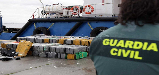 حجز 7 أطنان من الحشيش المهرب من المغرب وتوقيف 25 شخصا حجز 7 أطنان من الحشيش المهرب من المغرب وتوقيف 25 شخصا