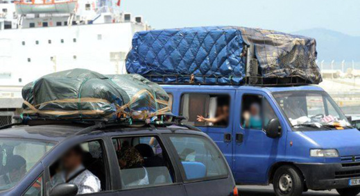 الجمارك: الجالية تفضل العبور الى المغرب عبر الممرات البحرية وميناء الناظور سجل إنخفاضا في السنة الماضية الجمارك: الجالية تفضل العبور الى المغرب عبر الممرات البحرية وميناء الناظور سجل إنخفاضا في السنة الماضية