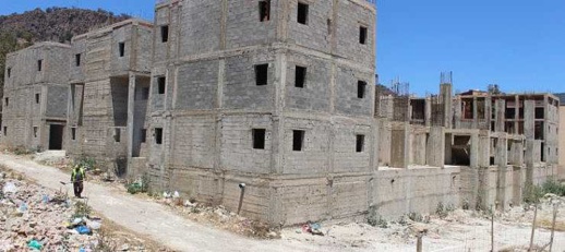 وزير الشباب والرياضة يحمل مجلس اقليم الناظور مسؤولية تعثر بناء القاعة المغطاة بأزغنغان