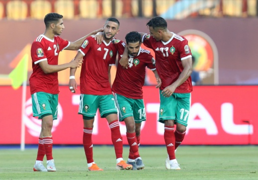 فرنس فوتبال تمنح الدولي زياش لقب أحسن لاعب في مباراة المغرب و ناميبيا