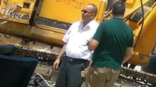 باشا مدينة العروي غاضب من طريقة تهيئة شارع الحسن الثاني باشا مدينة العروي غاضب من طريقة تهيئة شارع الحسن الثاني