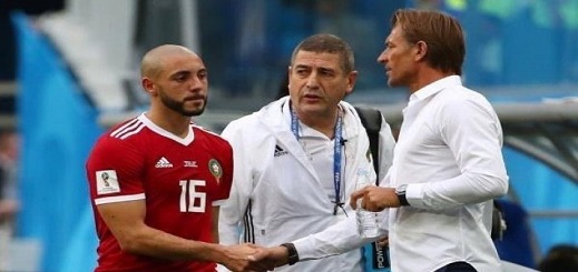 رونار يحثّ نجم "الأسود" الريفي أمرابط على التخلص من عادته المتكررة رونار يحثّ نجم "الأسود" الريفي أمرابط على التخلص من عادته المتكررة