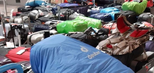 بينها رحلات قادمة الى المغرب.. تأخر 50 رحلة جوية بسبب تكدس المئات من الحقائب بمطار بروكسل زافنتيم بينها رحلات قادمة الى المغرب.. تأخر 50 رحلة جوية بسبب تكدس المئات من الحقائب بمطار بروكسل زافنتيم