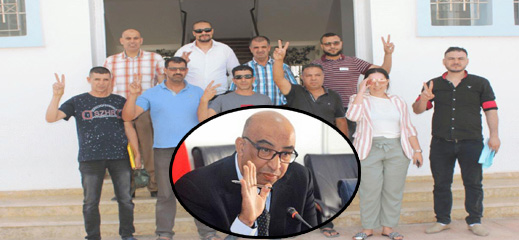 عامل الإقليم يتدخل لتسيير مجلس جماعة الدريوش عقب انهياره بسبب الاستقالات الجماعية عامل الإقليم يتدخل لتسيير مجلس جماعة الدريوش عقب انهياره بسبب الاستقالات الجماعية