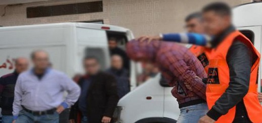 أمن الناظور يضع يده على صيد ثمين بعد اعتقال مروج للمخدرات الصلبة ومعاونه وخليلته بسلوان أمن الناظور يضع يده على صيد ثمين بعد اعتقال مروج للمخدرات الصلبة ومعاونه وخليلته بسلوان