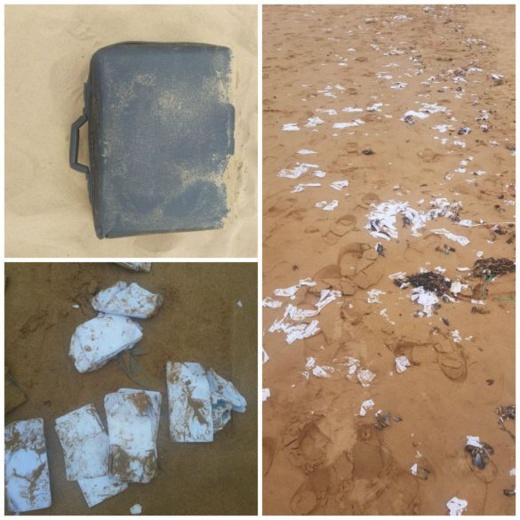 بالصور: أمواج بحر أكادير تلفظ 3 حقائب ممتلئة بالنقود بالصور: أمواج بحر أكادير تلفظ 3 حقائب ممتلئة بالنقود