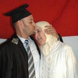 الدكتور المصطفى قريشي ينجح في مباراة أساتذة التعليم العالي بجامعة الناظور تخصص القانون العام الدكتور المصطفى قريشي ينجح في مباراة أساتذة التعليم العالي بجامعة الناظور تخصص القانون العام
