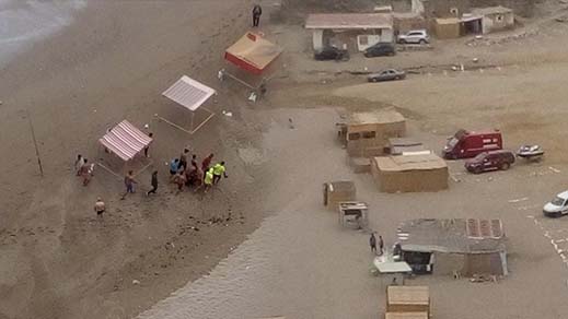 بالصور.. العثور على جثة شاب غرق بشاطئ عبدونة بإقليم الدريوش عالقة وسط صخور البحر بالصور.. العثور على جثة شاب غرق بشاطئ عبدونة بإقليم الدريوش عالقة وسط صخور البحر