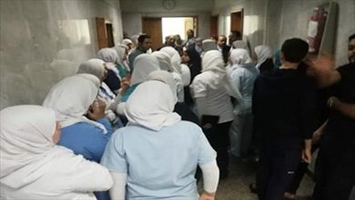 ممرضة بمصحة خاصة معروفة تعتدي على عائلة من الجالية بالناظور ممرضة بمصحة خاصة معروفة تعتدي على عائلة من الجالية بالناظور