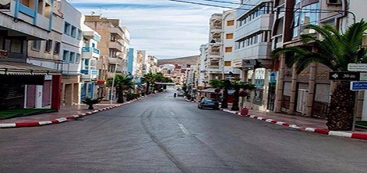 سكان يشتكون من تحويل عمارة سكنية وسط الحسيمة إلى بورديل للدعارة سكان يشتكون من تحويل عمارة سكنية وسط الحسيمة إلى بورديل للدعارة