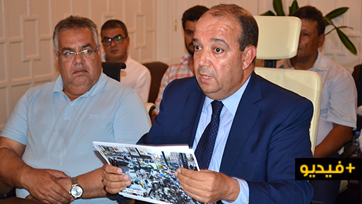 سعيد زرُّو: سنضع خبرة وكالة مارتشيكا في تدبير النفايات رهن جماعات إقليم الناظور لتدبير أمثل لهذا القطاع سعيد زرُّو: سنضع خبرة وكالة مارتشيكا في تدبير النفايات رهن جماعات إقليم الناظور لتدبير أمثل لهذا القطاع