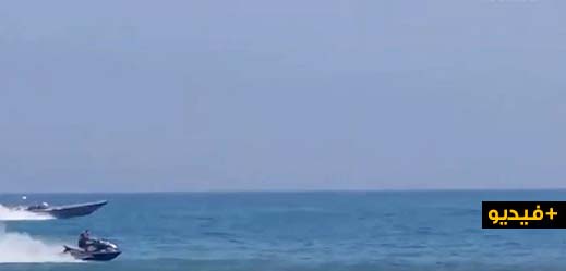 شاهدوا بالفيديو.. مطاردة سريعة بين زورق للحرس المدني و"جيت سكي" على متنه مهاجرين شاهدوا بالفيديو.. مطاردة سريعة بين زورق للحرس المدني و"جيت سكي" على متنه مهاجرين