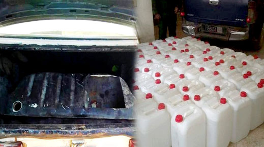جمارك فرخانة تحبط عملية تهريب 70 لترا من الكحول الطبي من مليلية المحتلة صوب الناظور جمارك فرخانة تحبط عملية تهريب 70 لترا من الكحول الطبي من مليلية المحتلة صوب الناظور