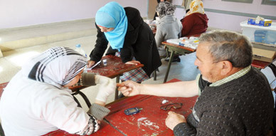 قافلة الخير التوعوية والصحية تحط رحالها بحي لعراصي بالناظور قافلة الخير التوعوية والصحية تحط رحالها بحي لعراصي بالناظور