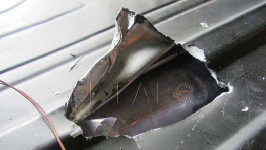 بالصور.. توقيف مسن إسباني حاول تهريب كمية مهمة من "الحشيش" داخل هيكل سيارته بالصور.. توقيف مسن إسباني حاول تهريب كمية مهمة من "الحشيش" داخل هيكل سيارته