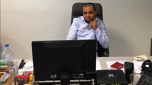 محمد الشرادي: أيادينا ممدودة لكل صاحب قضية نزيهة وشريفة محمد الشرادي: أيادينا ممدودة لكل صاحب قضية نزيهة وشريفة