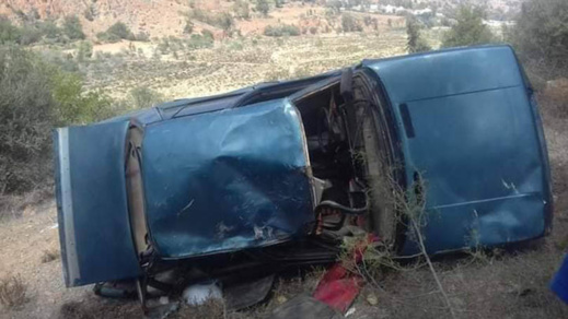 نجاة ركاب سيارة من موت محقق إثر انقلابها بواد أمقران ضواحي اجرماوس نجاة ركاب سيارة من موت محقق إثر انقلابها بواد أمقران ضواحي اجرماوس