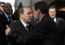 قضية الحدود تعود لواجهة علاقات المغرب والجزائر قضية الحدود تعود لواجهة علاقات المغرب والجزائر