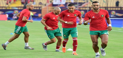 عميد المنتخب الوطني المغربي يعلن رسميا إعتزاله اللعب دوليا عميد المنتخب الوطني المغربي يعلن رسميا إعتزاله اللعب دوليا