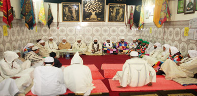 الزاوية الكركرية بالعروي تحتفل بذكرى عيد المولد النبوي الشريف الزاوية الكركرية بالعروي تحتفل بذكرى عيد المولد النبوي الشريف
