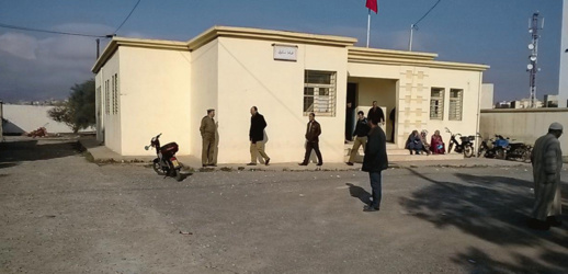 سكان الدواوير الهامشية ببوعرك يطالبون بتقسيم إداري جديد يعيد إلحاقهم بسلوان سكان الدواوير الهامشية ببوعرك يطالبون بتقسيم إداري جديد يعيد إلحاقهم بسلوان