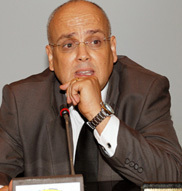 من أجل أنسنة ومأسسة العلاقة المغربية الاسبانية من أجل أنسنة ومأسسة العلاقة المغربية الاسبانية