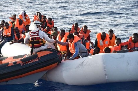 مصرع طفل يبلغ 6 سنوات كان على متن قارب للهجرة السرية انطلق من سواحل الشمال