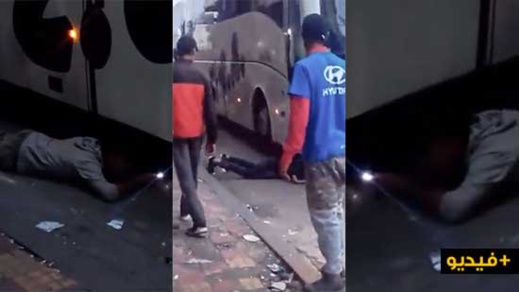شاهدوا.. حراكة مغاربة يشلون حافلة اسبانية متجهة إلى مليلية بهدف التسلل إليها