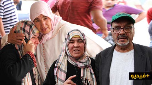 فاجعة بالناظور.. مصرع حرّاك تحت عجلات شاحنة دولية ووالداه: ما لقيناش باش ناخدو الجثة ندفنوها فالبيضاء فاجعة بالناظور.. مصرع حرّاك تحت عجلات شاحنة دولية ووالداه: ما لقيناش باش ناخدو الجثة ندفنوها فالبيضاء