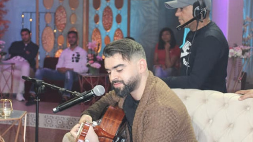 الفنان ريفيو يبحث عن ممثلين  للمشاركة في فيديو كليب جديد 