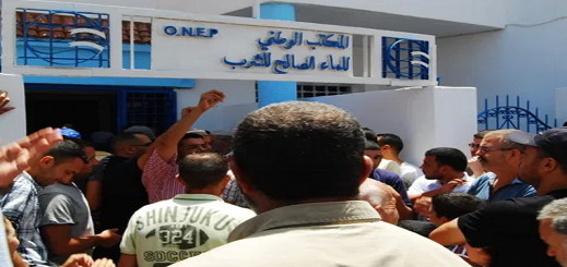 إيقاف موظف يحترف سرقة عدادات الماء من المنازل ببني أنصار