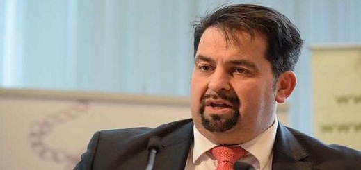 رئيس المجلس الأعلى للمسلمين في ألمانيا يحذر من تنامي التطرف والعنصرية بالبلاد رئيس المجلس الأعلى للمسلمين في ألمانيا يحذر من تنامي التطرف والعنصرية بالبلاد