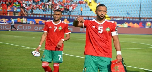 هل يرد الريفي حكيم زياش على بنعطية بهذه الصورة؟ هل يرد الريفي حكيم زياش على بنعطية بهذه الصورة؟
